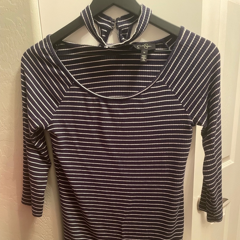 Jessica Simpson 3/4 arm, top size medium